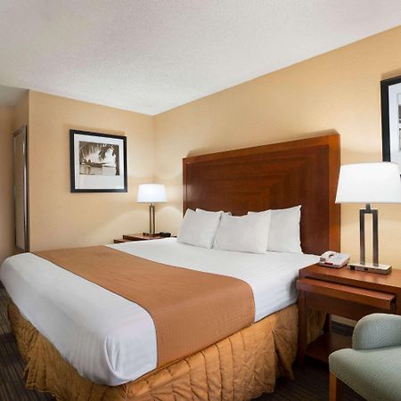 Days Inn By Wyndham Jacksonville Airport Εξωτερικό φωτογραφία
