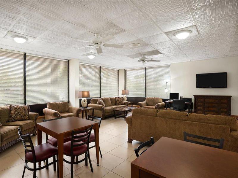Days Inn By Wyndham Jacksonville Airport Εξωτερικό φωτογραφία