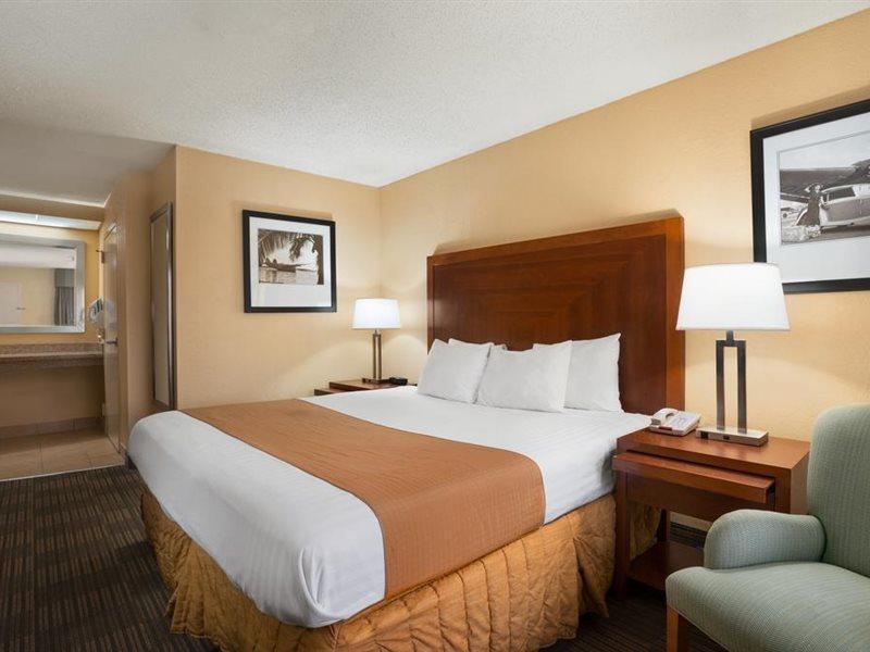 Days Inn By Wyndham Jacksonville Airport Εξωτερικό φωτογραφία