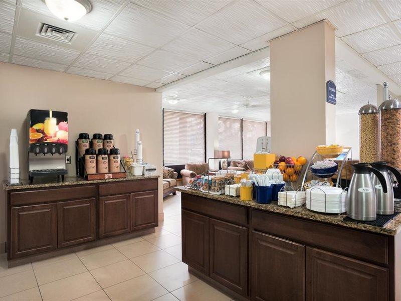 Days Inn By Wyndham Jacksonville Airport Εξωτερικό φωτογραφία