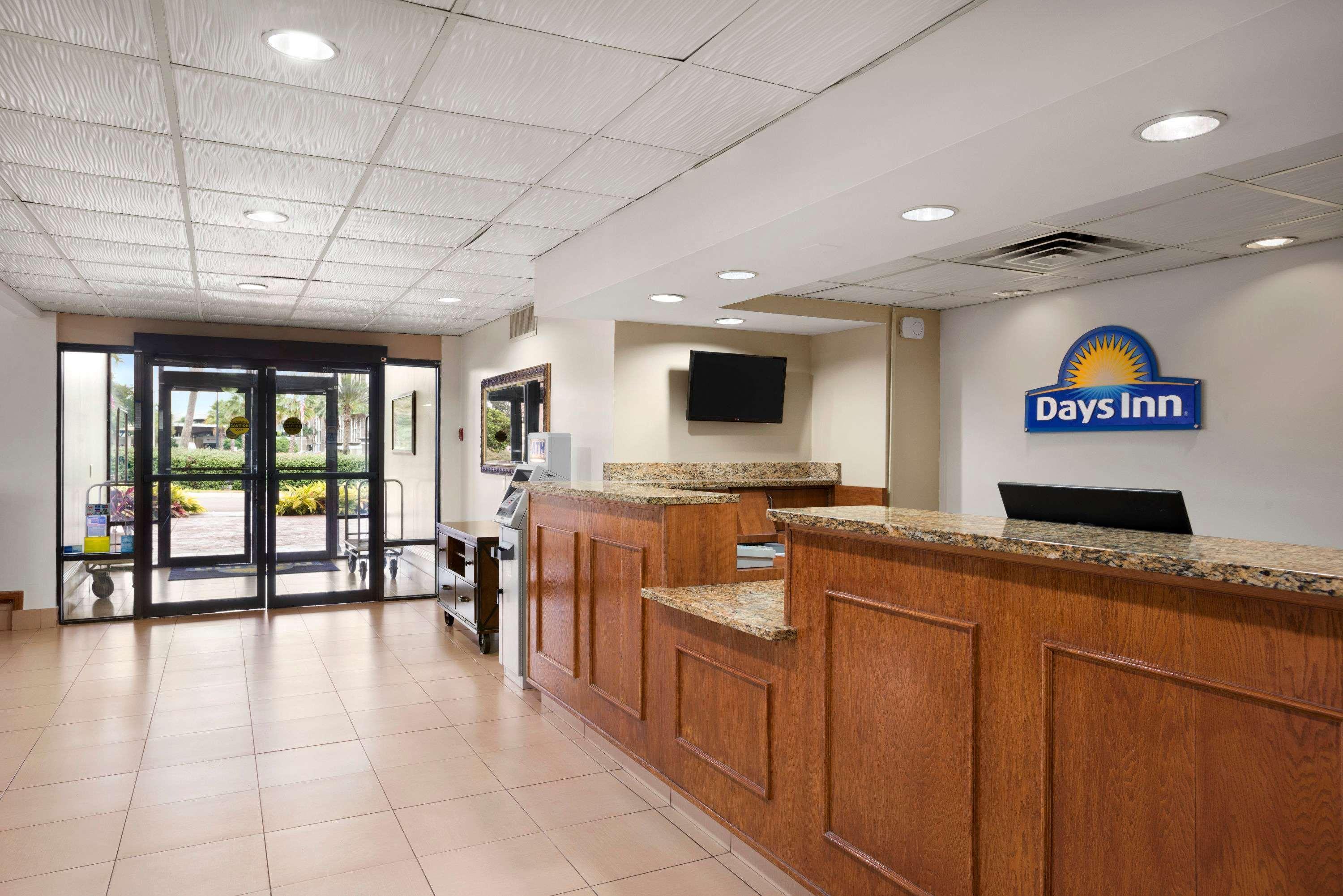 Days Inn By Wyndham Jacksonville Airport Εξωτερικό φωτογραφία