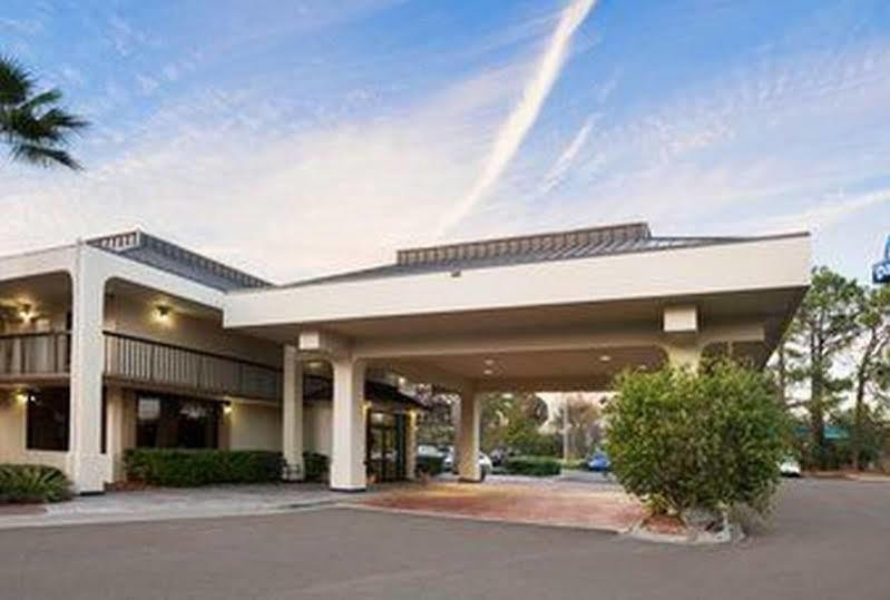 Days Inn By Wyndham Jacksonville Airport Εξωτερικό φωτογραφία